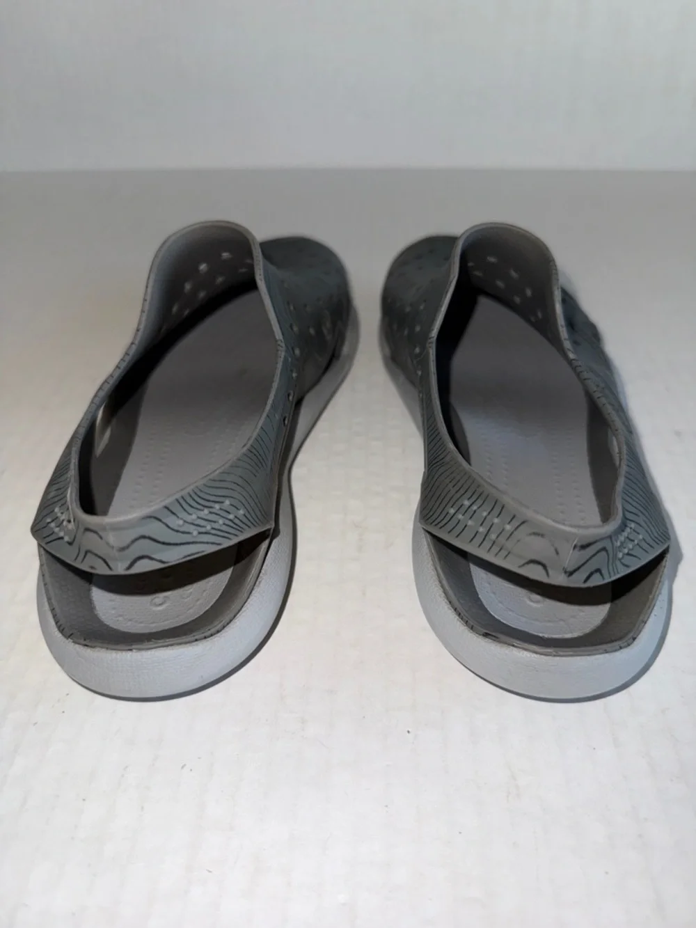 Crocs Swiftwater Graphic Wave Sandals